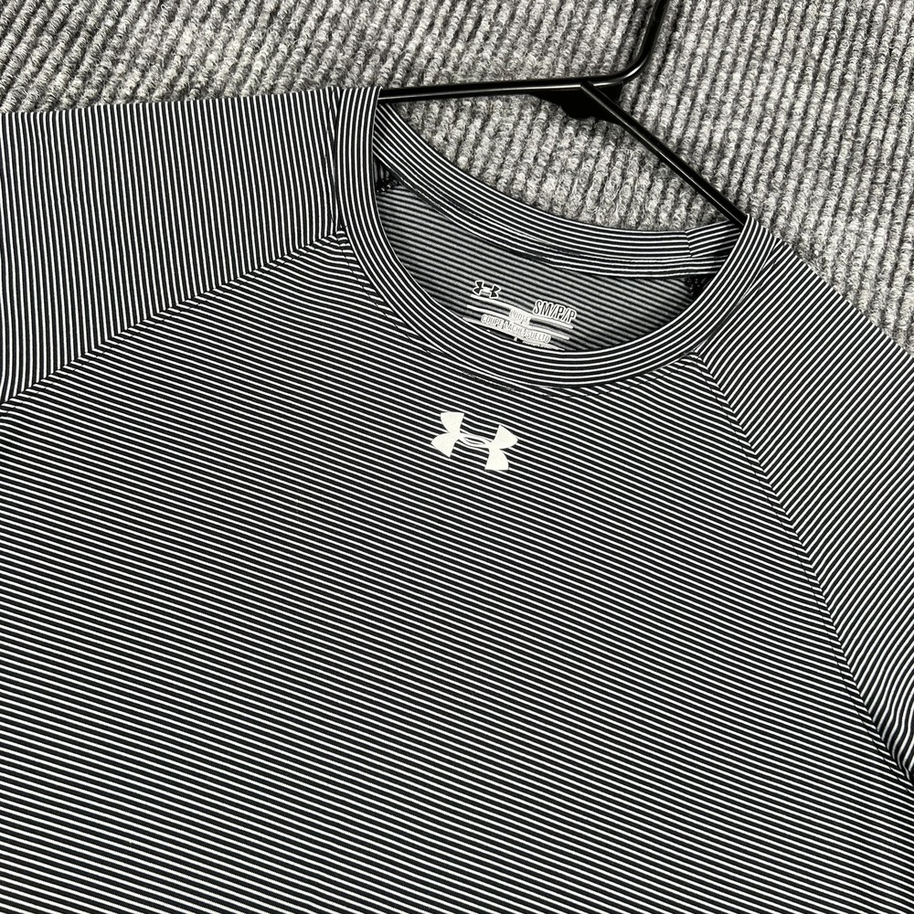 Under Armour Shirt Womens Small Black White‎ HeatGear Striped Athletic Loose Fit